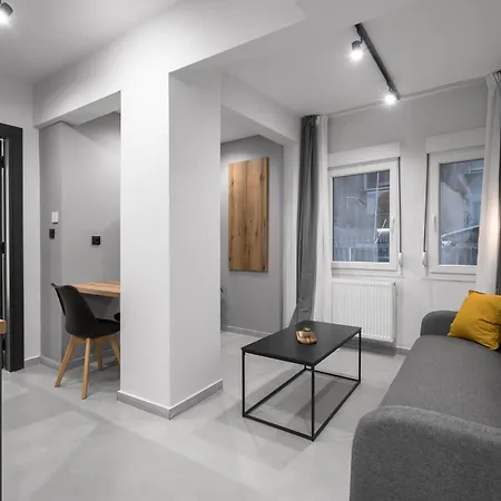 Room8 Apartment