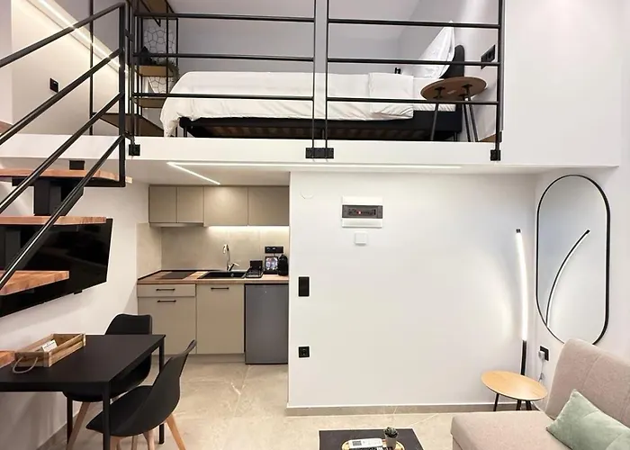 Room8 * Thessaloniki