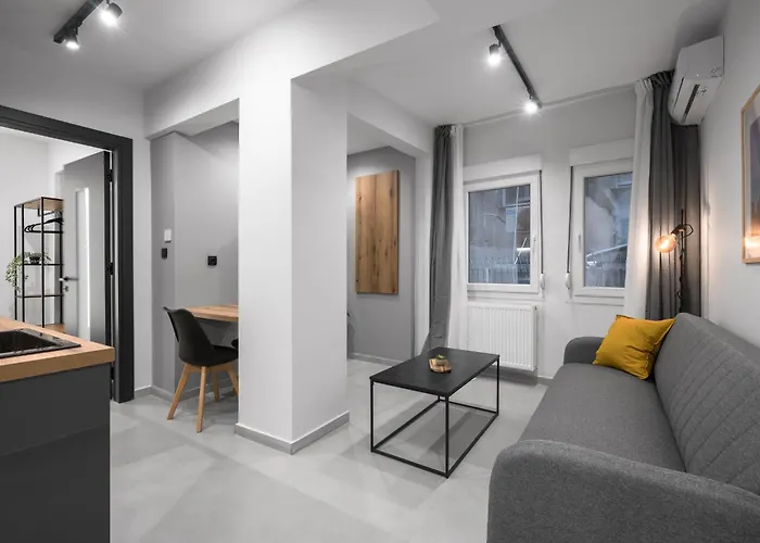 Room8 Apartment