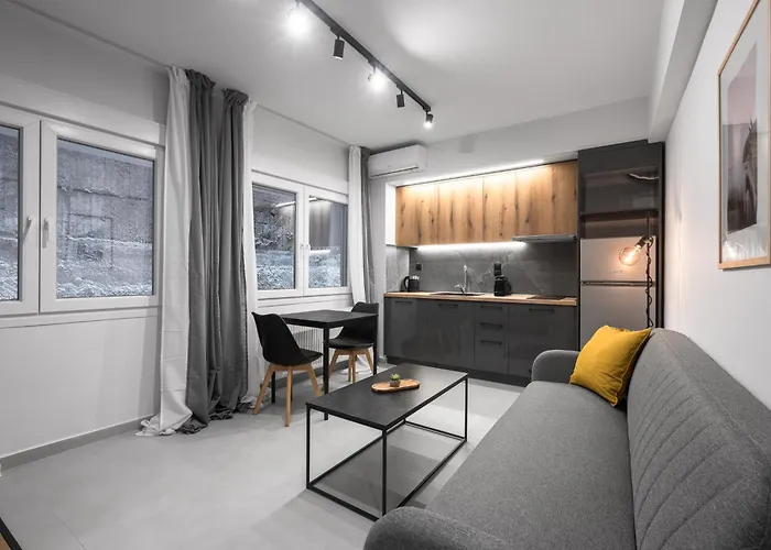 Room8 Apartment