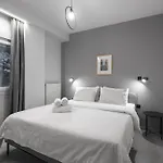 דירה Room8 סלוניקי