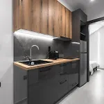 Room8 דירה
