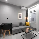 Room8 דירה סלוניקי