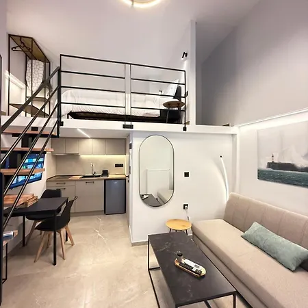 Room8 Lägenhet Thessaloníki