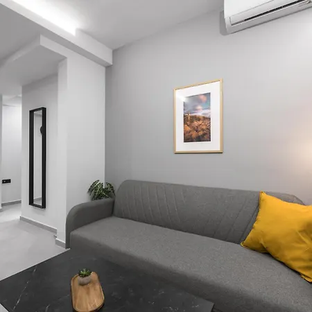 Apartmán Room8
