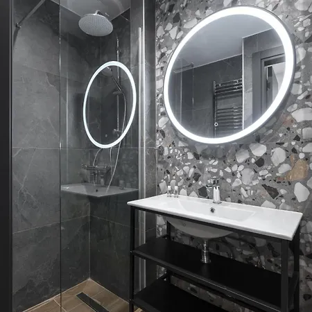 Apartamento Room8 *
